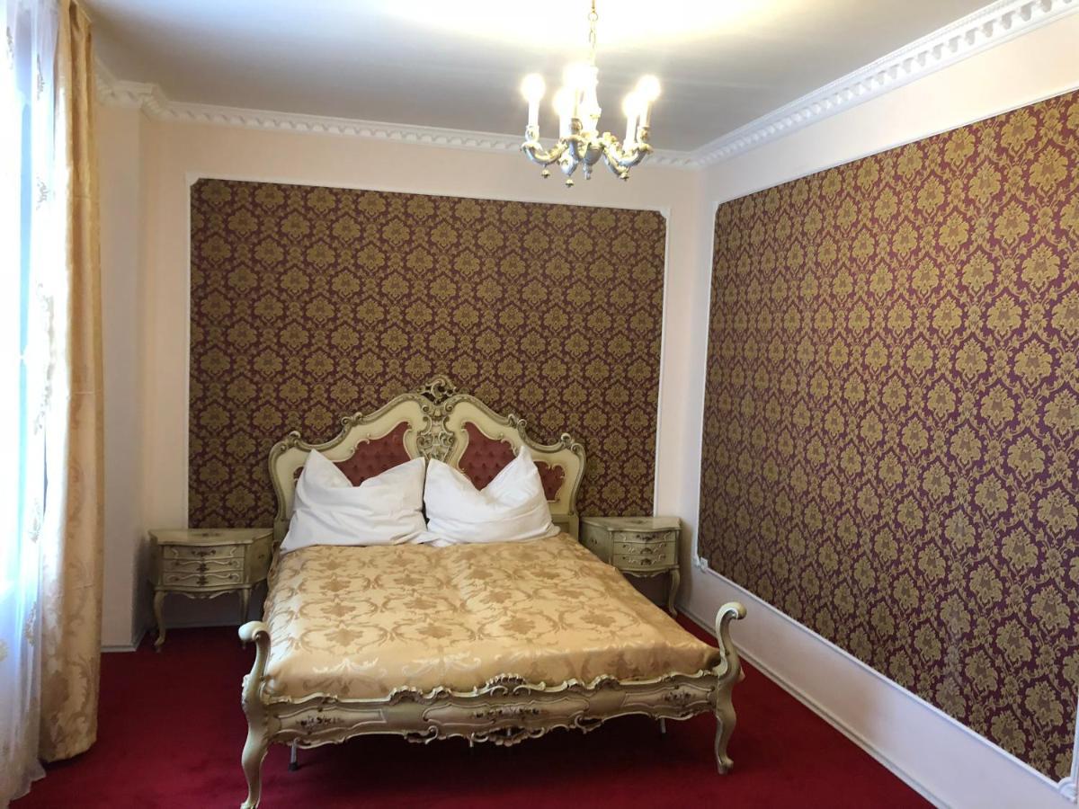 Lambach Villa เมือร์ซซุชลาก ภายนอก รูปภาพ